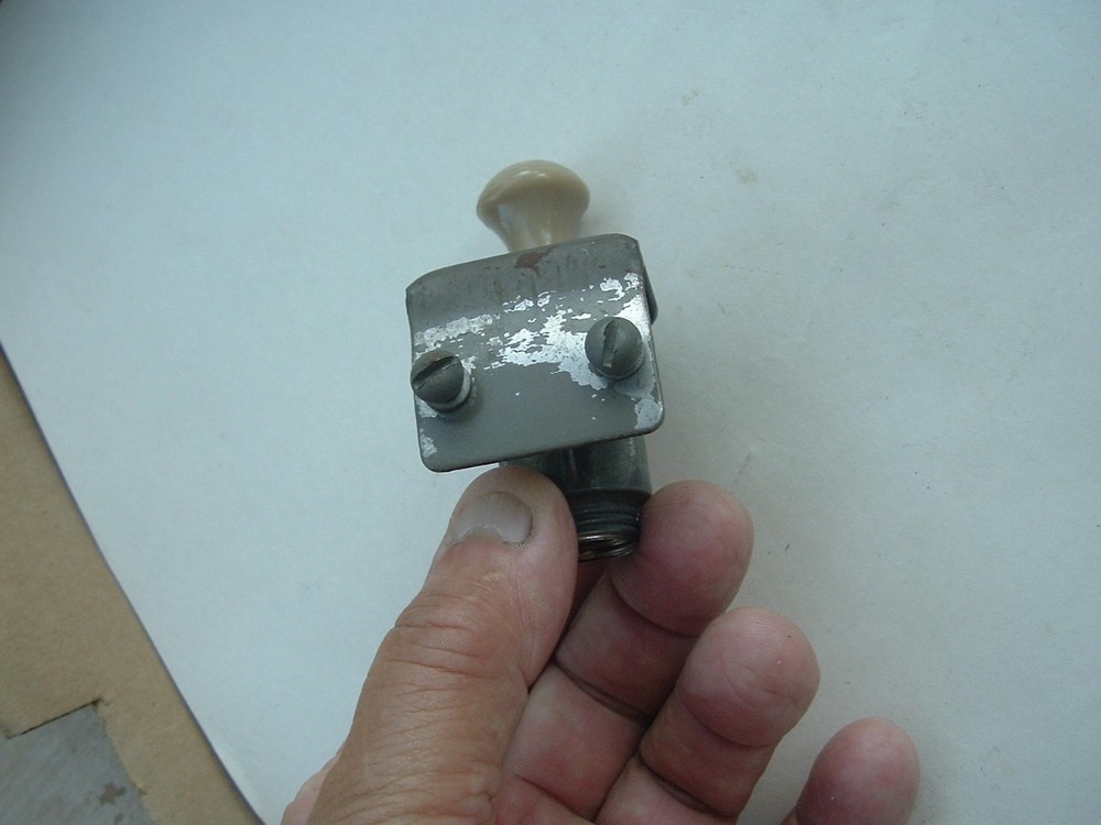 Hudson Automobile Cigarette Lighter Nob