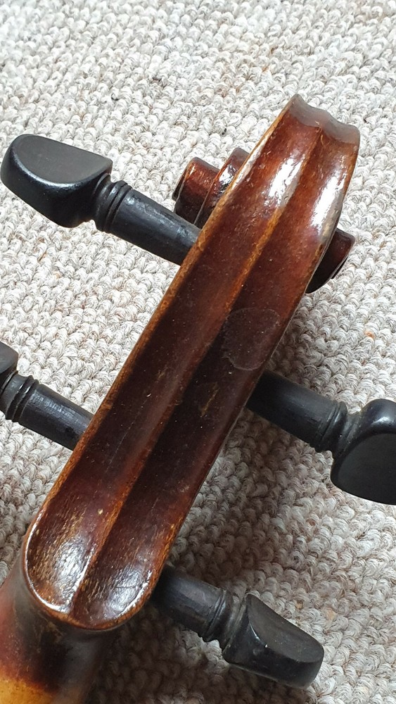Nice old 4/4 Violin violon, beautiful flamed!!