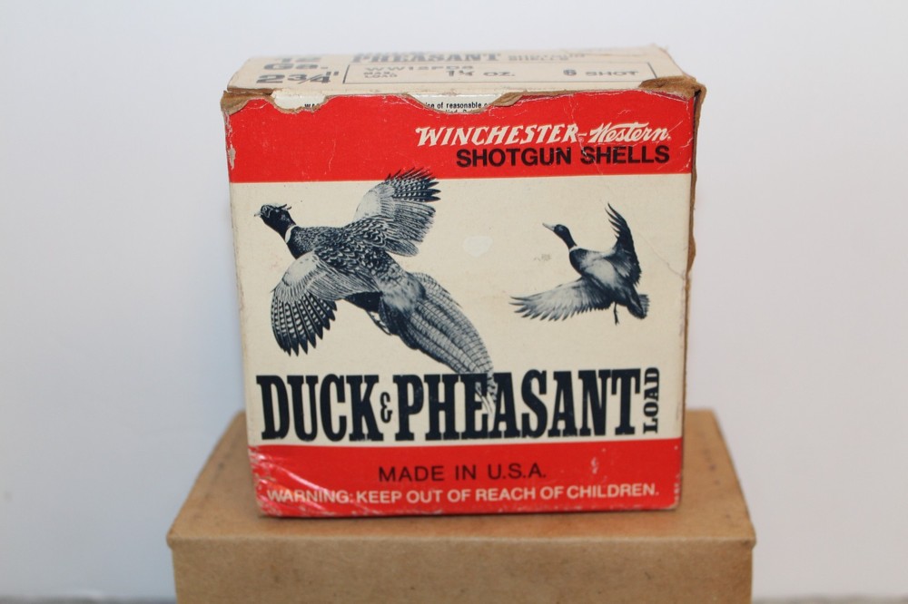 Vintage WINCHESTER DUCK & PHEASANT Load 12 Ga. Shotgun Shell   ( EMPTY BOX )