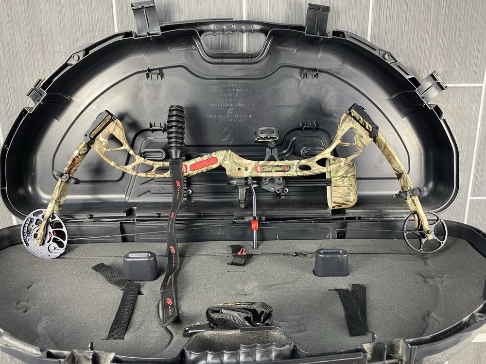 PSE Archery Stinger 3G Right Hand Compound Bow W/ TRUFIRE Trigger & Plano Case