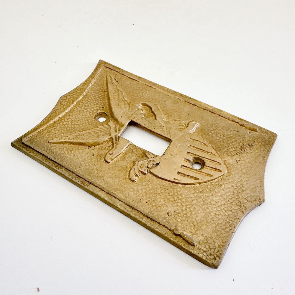 EARLY AMERICAN SOLID BRASS EAGLE LIGHT SWITCH COVER BY CAMBRON AMERICANA