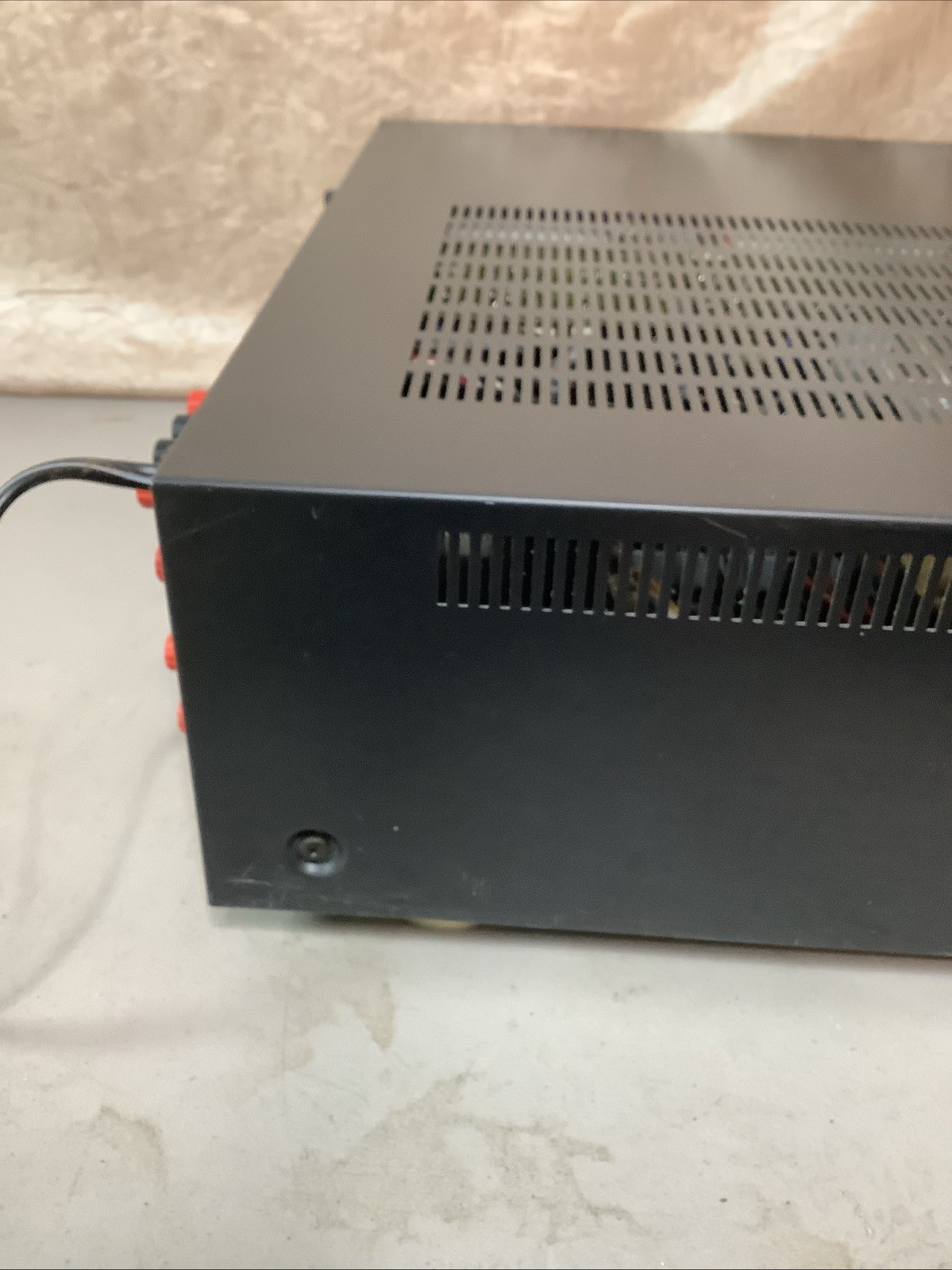 Denon AVR-2400 AV Receiver. See Pics And Description.