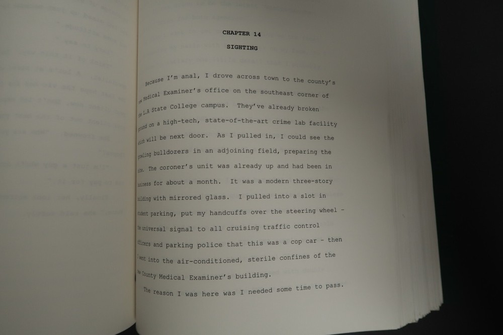 Vertical Coffin Original Book Script Stephen J. Cannell Studios Collection 2003