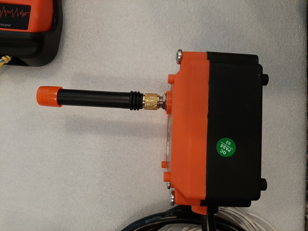 Wireless crane control, LCC Q400 series, 12/24 AC/DC, single speed, 4 functions