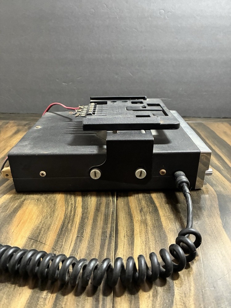 Realistic TRC-449 CB Radio Untested