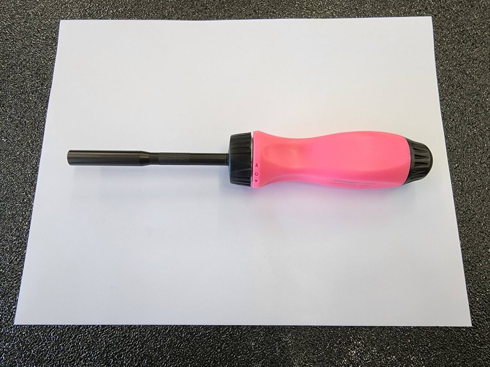 Snap-on Tools RARE PINK & BLACK Ratcheting Screwdriver w/black shank SSDMR4B