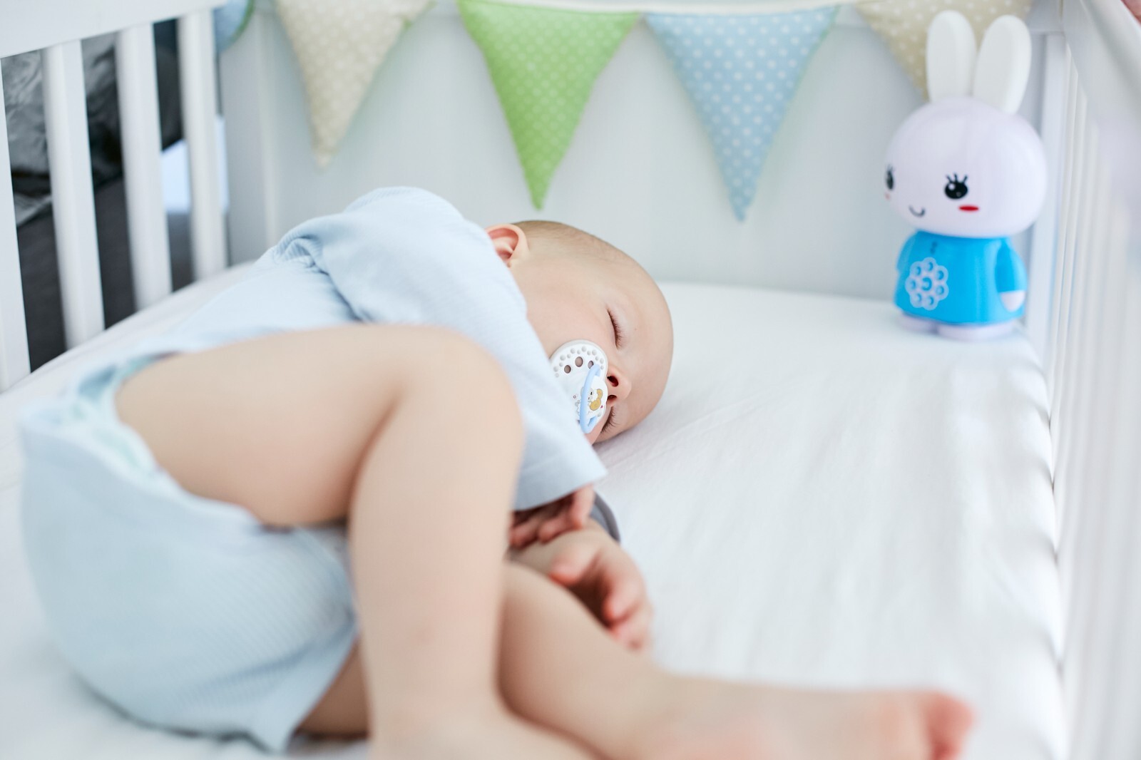 Alilo G6 Honey Bunny, Nursery Rhymes, Stories, Recording, Lullaby Baby Toy - NEW