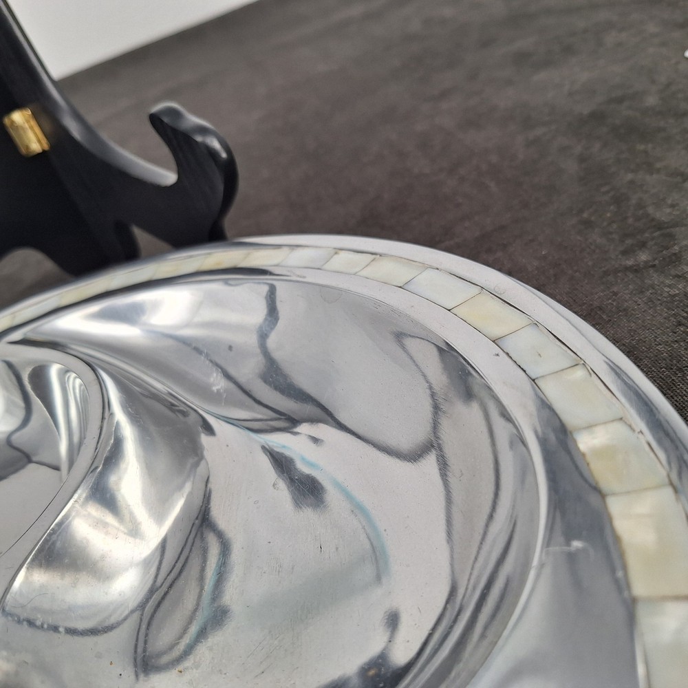 Towle Silversmith 12" Divided Bowl Mother of Pearl inlaid edge Made in India