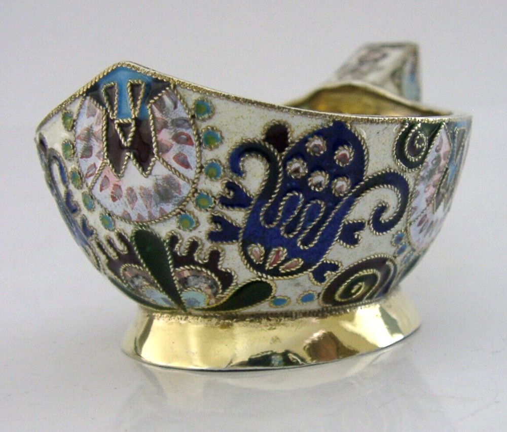 BEAUTIFUL RUSSIAN 84 SOLID SILVER GILT ENAMEL KOVSH CUP