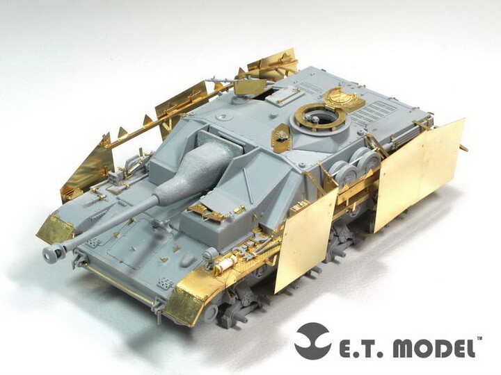ETMODEL E35-137 WWII German Stug.IV (Late Production) Basic For DRAGON Smart Kit