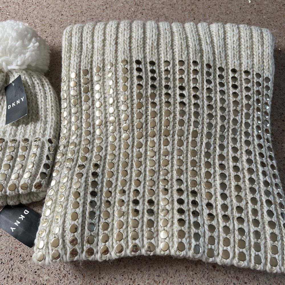 NEW WITH TAGS DKNY SCARF & BEANIE SET $98