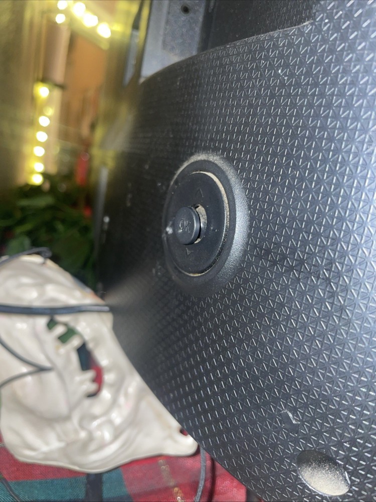 Smart Sharp Tv With Xbox One And Controller