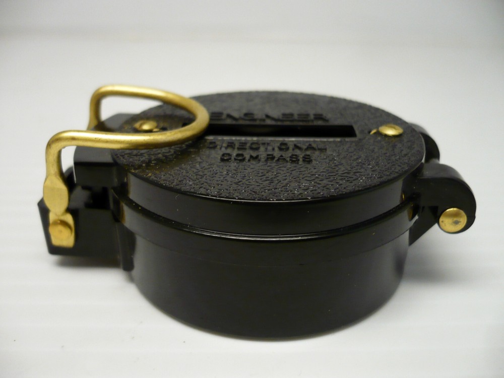 Vintage Engineer Directional Compass Very Clean