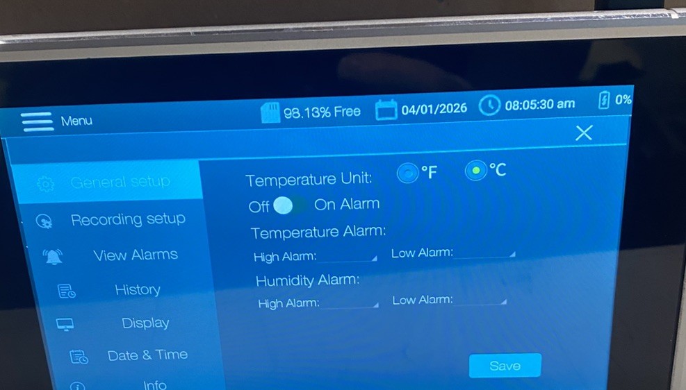 Humidity/Temperature Chart Recorder with Touch Screen - RH550