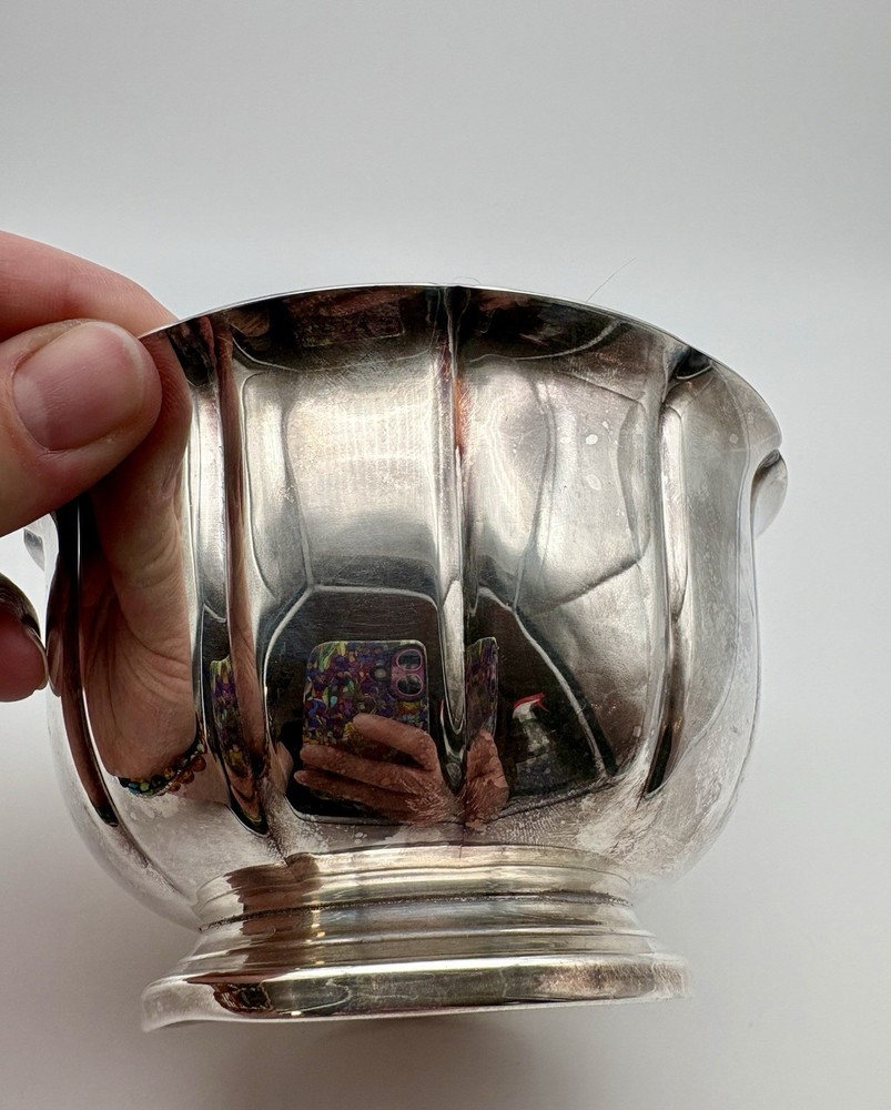 Vintage Crescent Silverware Co. MCM Silver-plate Fluted Bowl Footed Shiny Classy