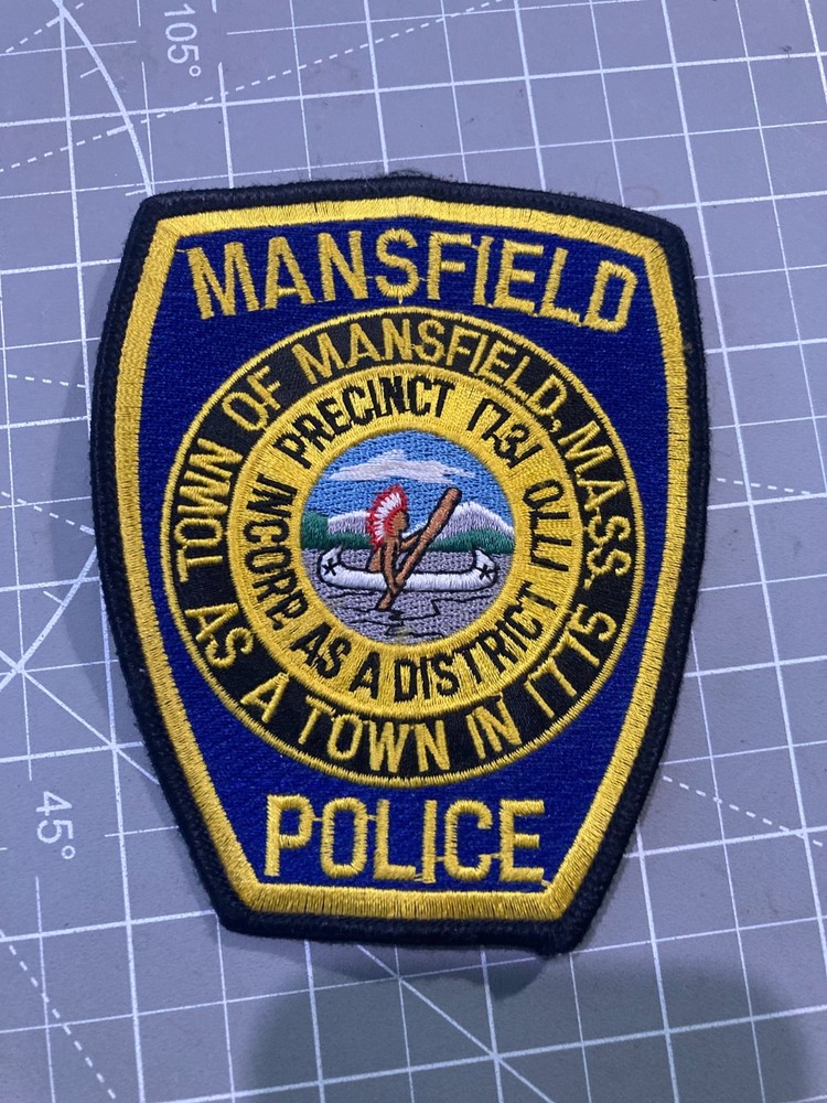 Mansfield Mass. Police  uniform  patch
