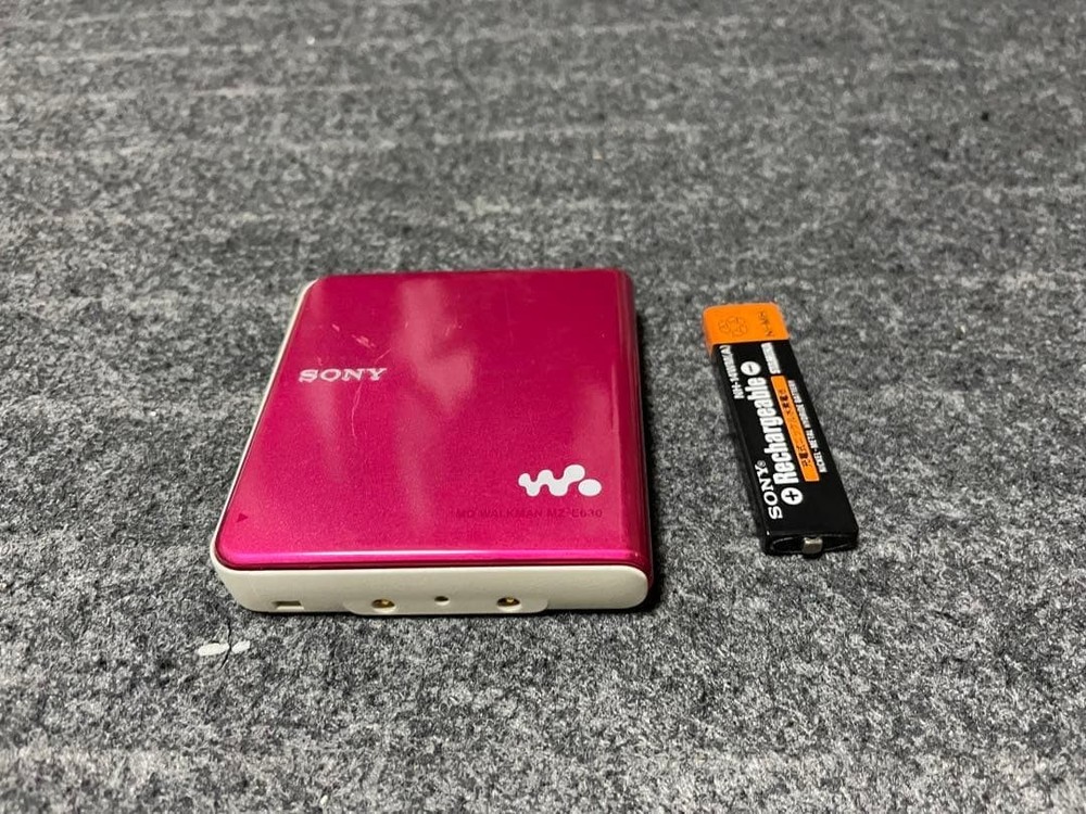 Sony MZ-E630 MD Mini Disc Walkman Audio Player Pink Tested Working Used