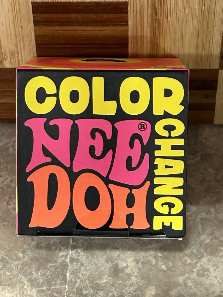 Schylling NEEDOH Color Change NEEDOH