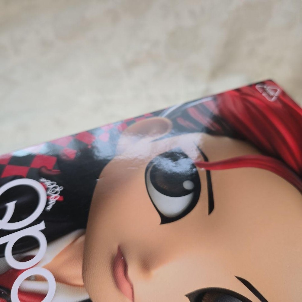 hide QPosket Figure A Normal Color