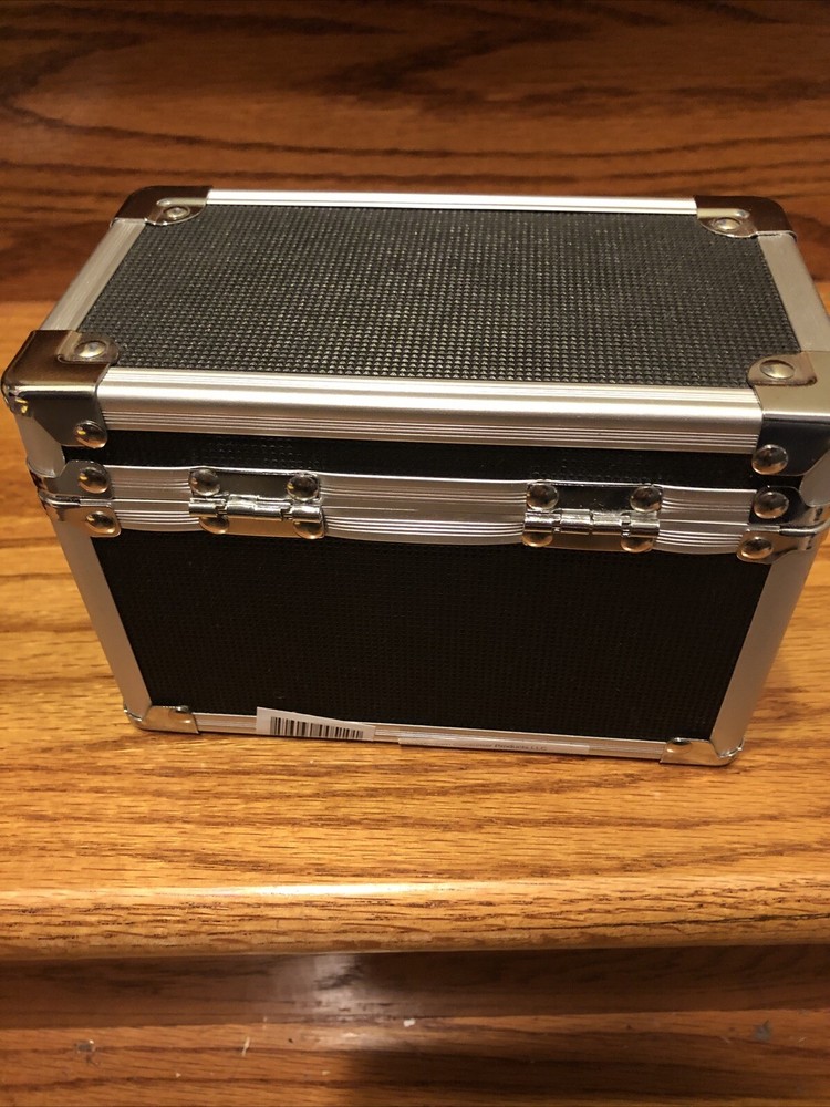 Vaults Locking Black 3x5 Card Box New With Two Keys