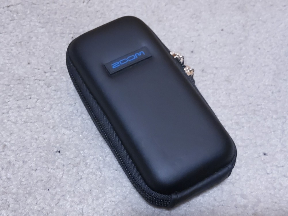 Zoom Q2HD Video Recorder Bundle with Complete Accessory Pack Tested