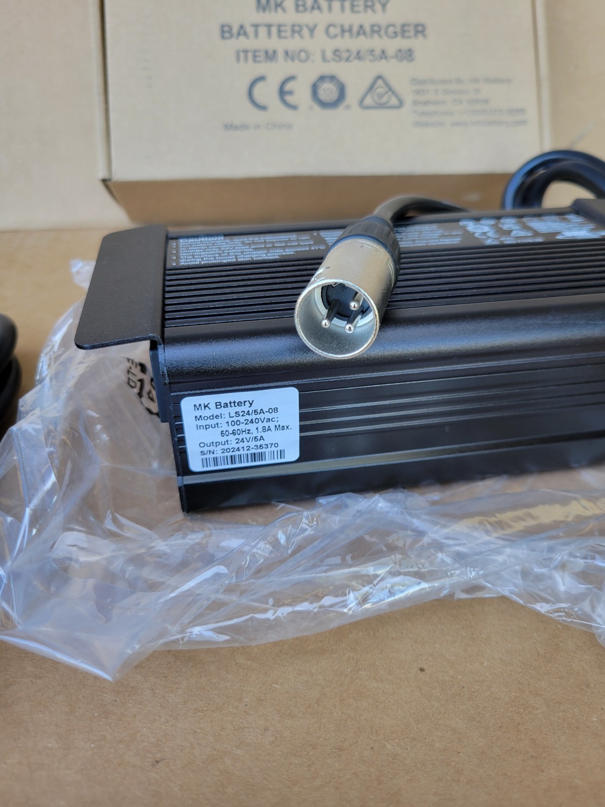 MK Wheelchair Battery Charger LS24/5A-08 24v 5a 3 prong power charger 24 volts