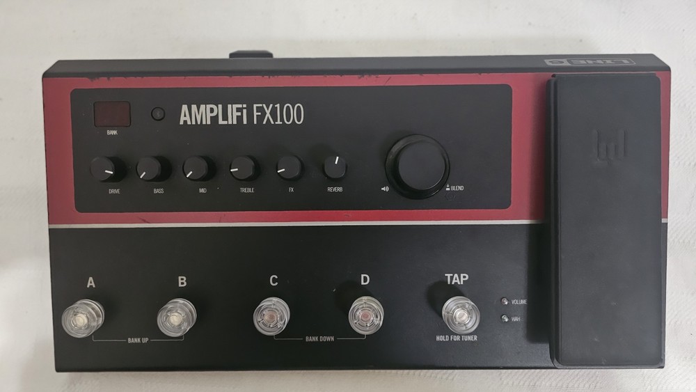 Line 6 AMPLIFi FX100 Multi-Effects Pedalboard — Good Condition