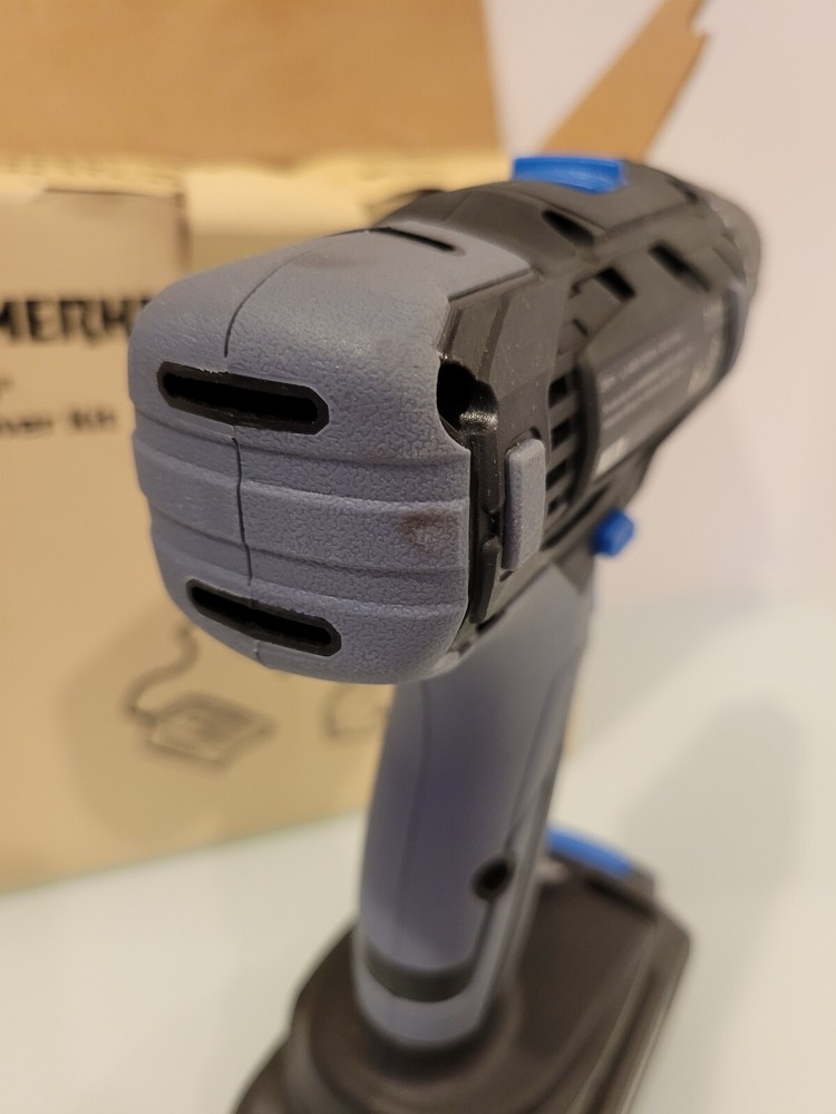 Hammerhead 20v 3/8" Drill/ Driver Kit Model:hcdd201 EUC