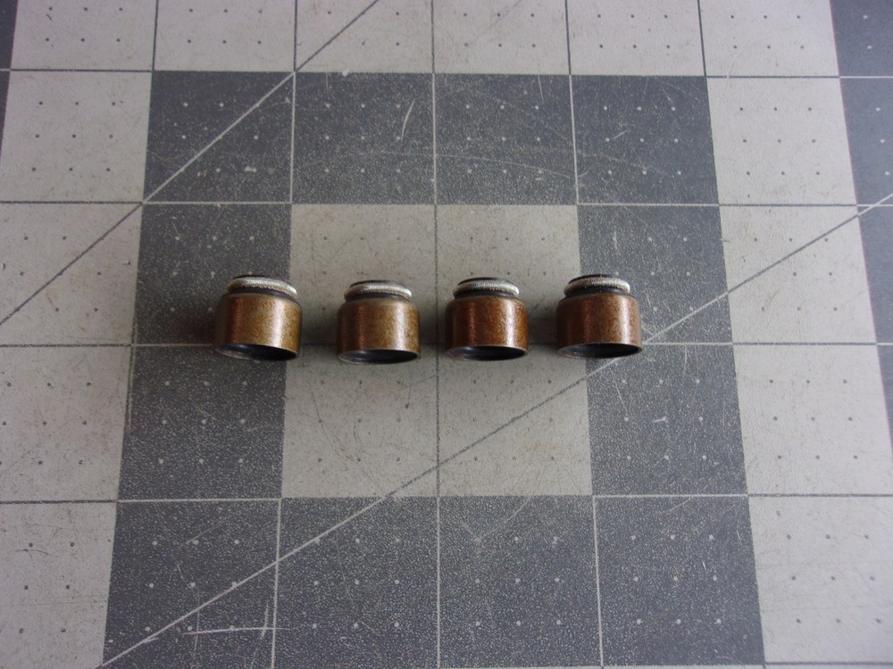 McCord 11-4192 (4) Valve Stem Seals