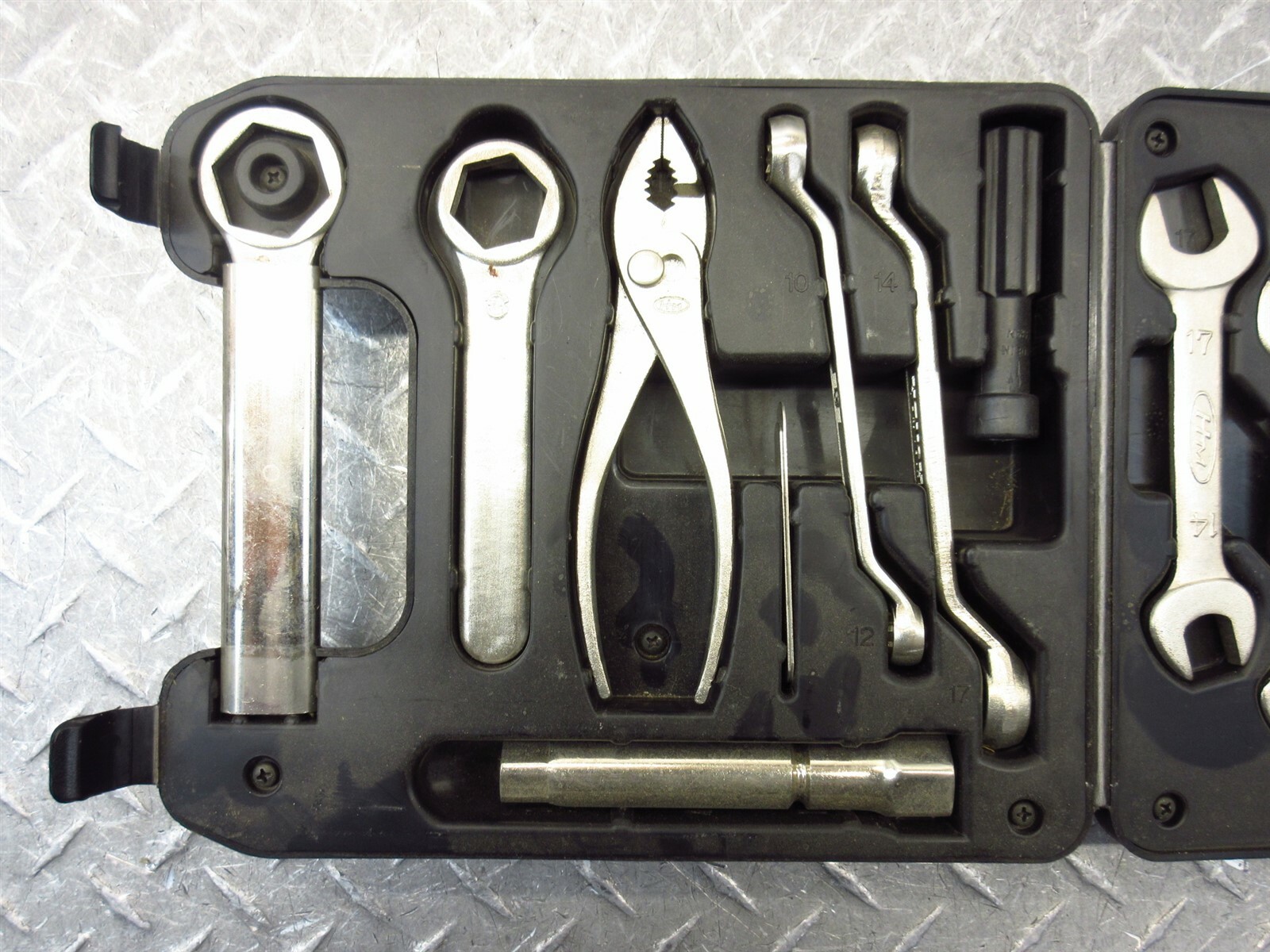 1993 91-94 Honda GL1500 Goldwing OEM Tools Tool Box Kit Set