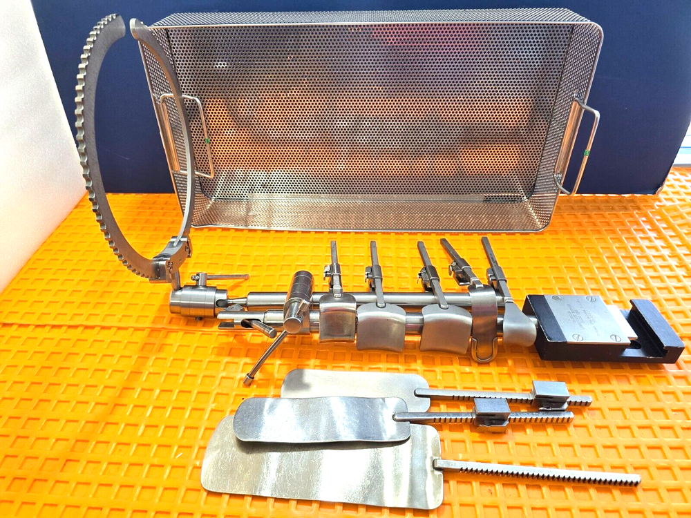Codman Book Walter Retractor Set Arm with Post Holder Clamp & Tray