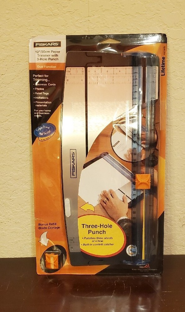 Fiskars 12'' Paper Trimmer w/ 3-Hole Punch Craft & scrapbooking tool
