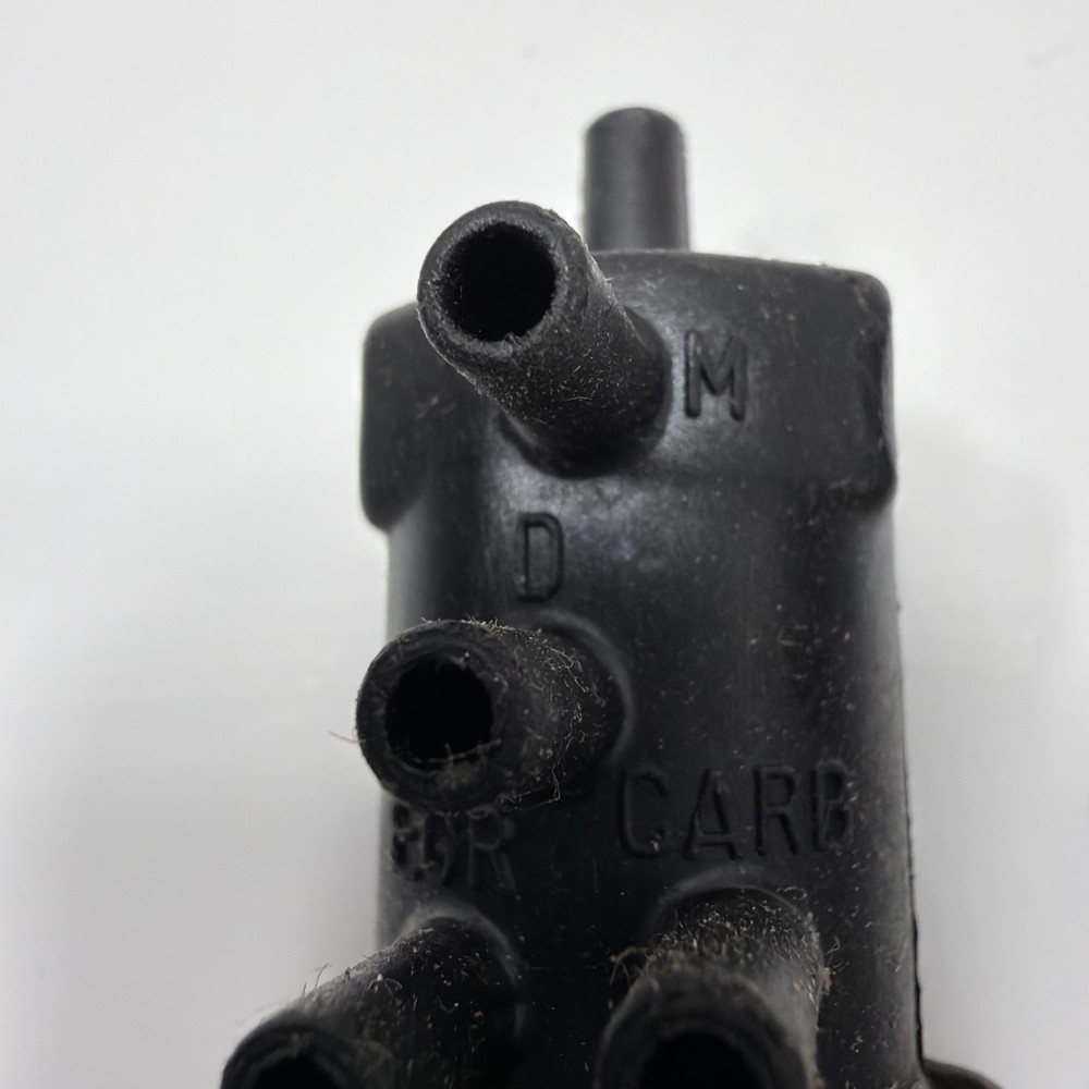 Borg Warner EC912 - Vacuum Switch