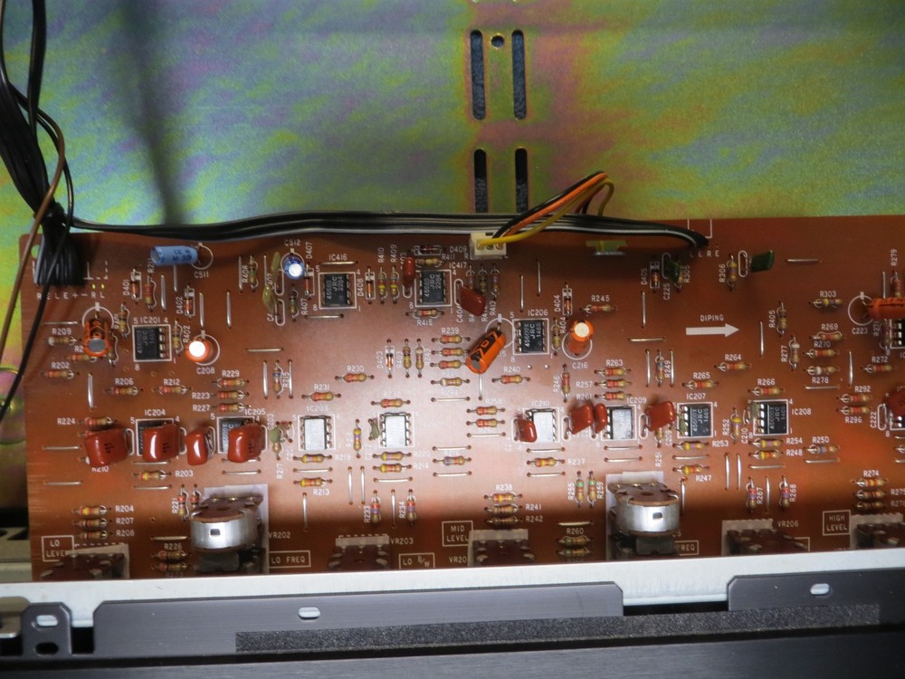 SAE TWO EQ10 3 BAND PARAMETRIC EQUALIZER WOOD PANEL SIDES