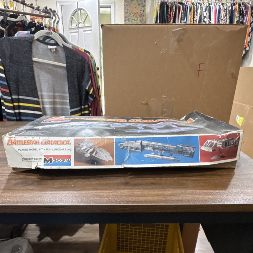 Monogram Battlestar Galactica Plastic Model Kit Molded in Silver Boxed