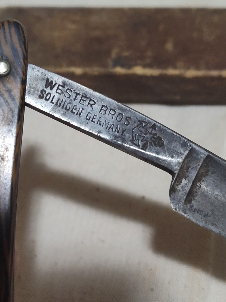 Wester Bros Solingen Germany Straight Razor D11