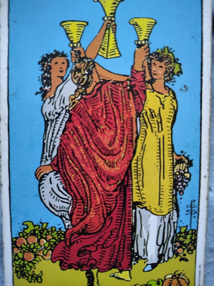 3 Psychic Future Predictions Reading