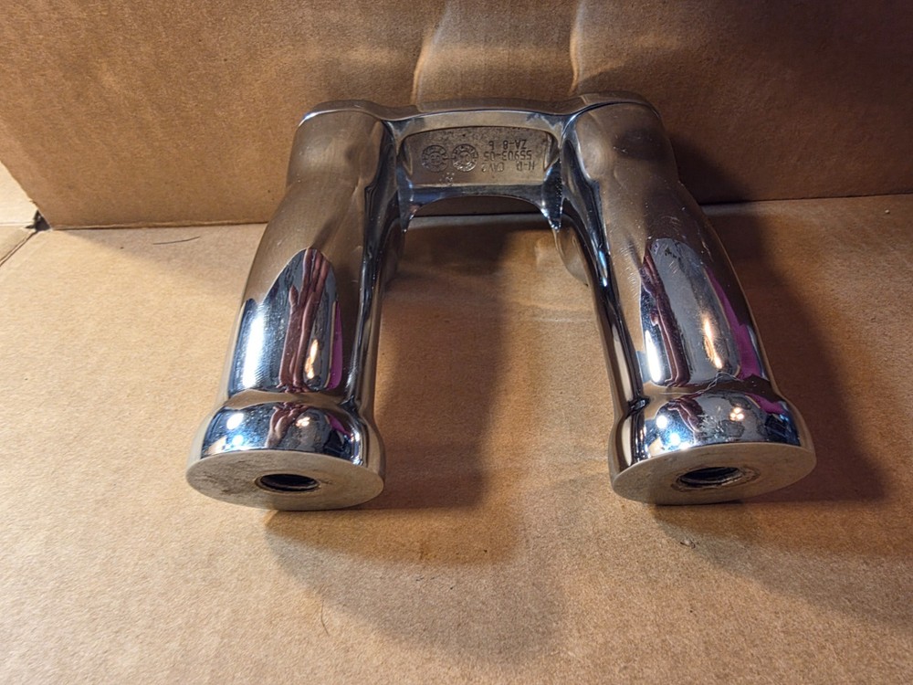 Genuine Harley Davidson 1" Handlebar Chrome Pullback Risers Clamp Bar Shield