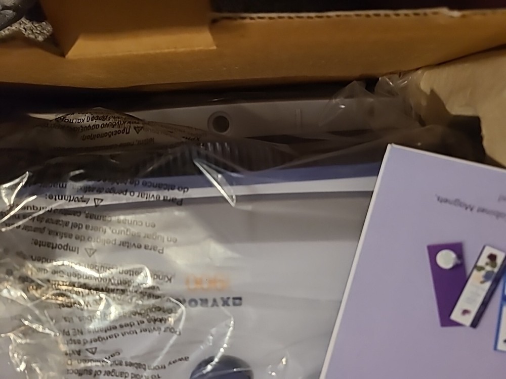 Xyron Model 900 Sticker Laminate Magnet Label Maker Machine
