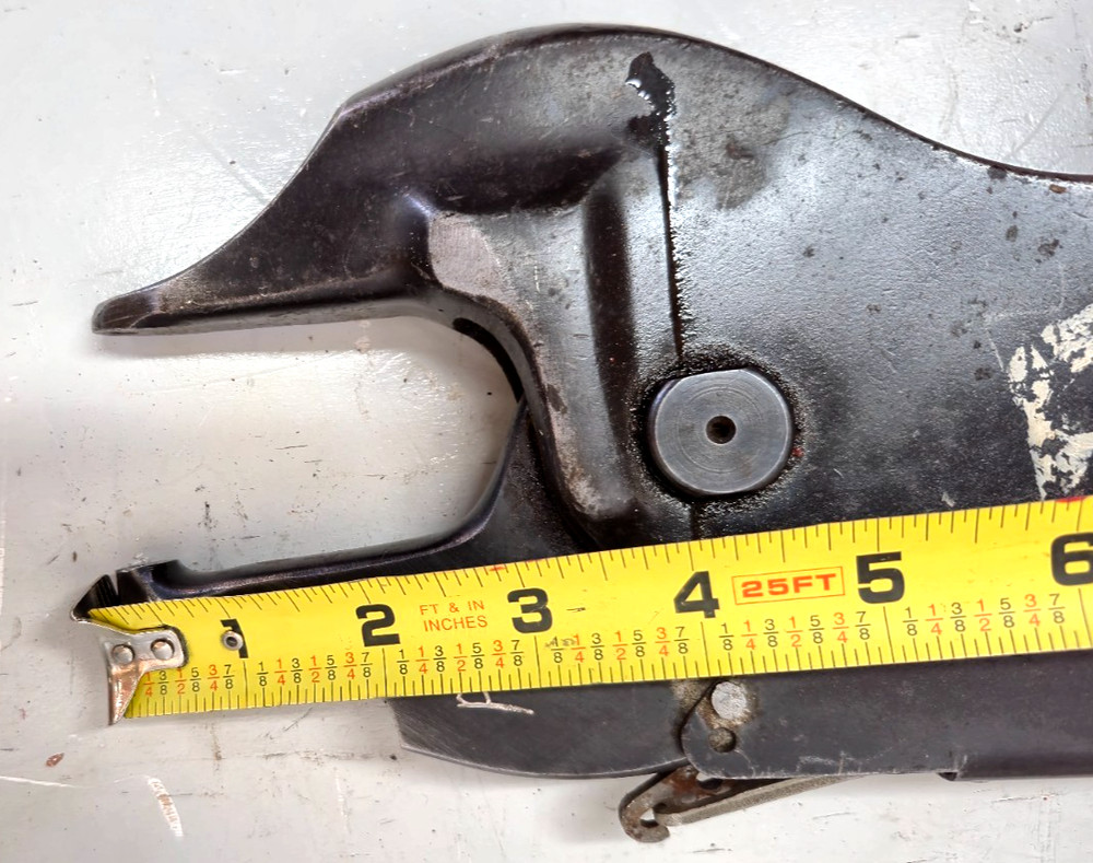 Chicago Pneumatic CP-0351 Compression Rivet Squeezer