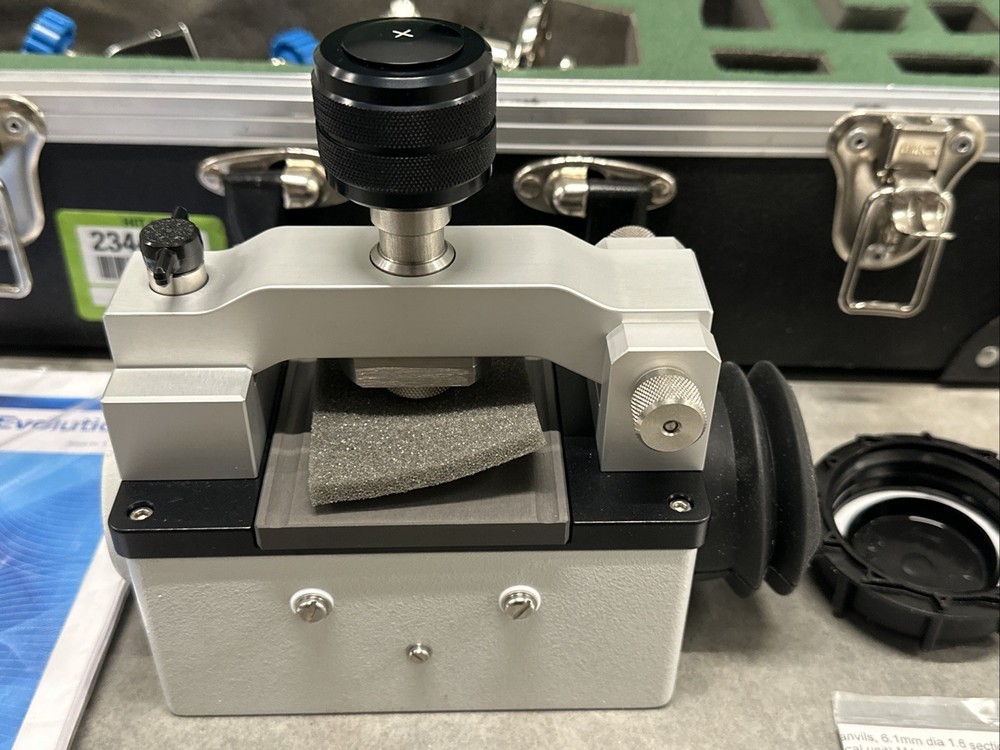 Specac Silver-Gate Evolution Single Reflection ATR Spectroscope ZnSE Lab