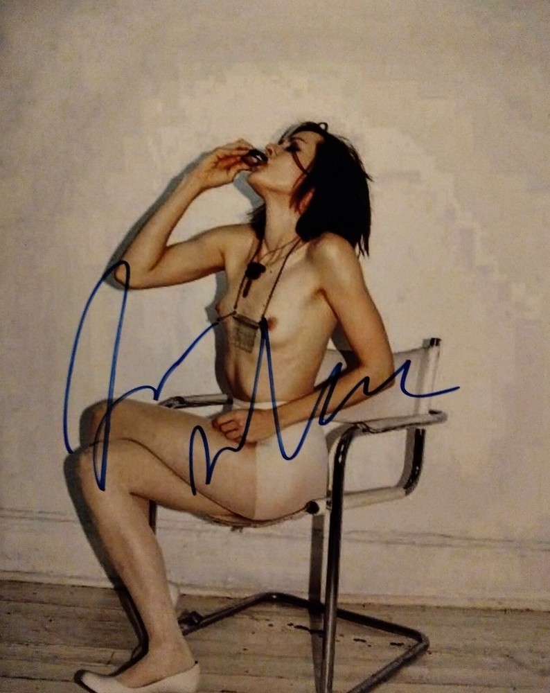 Jena Malone signed 8x10