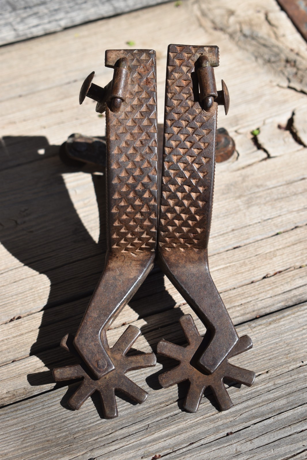 HANDMADE MAKER MARKED SPURS ~ RASP SPURS