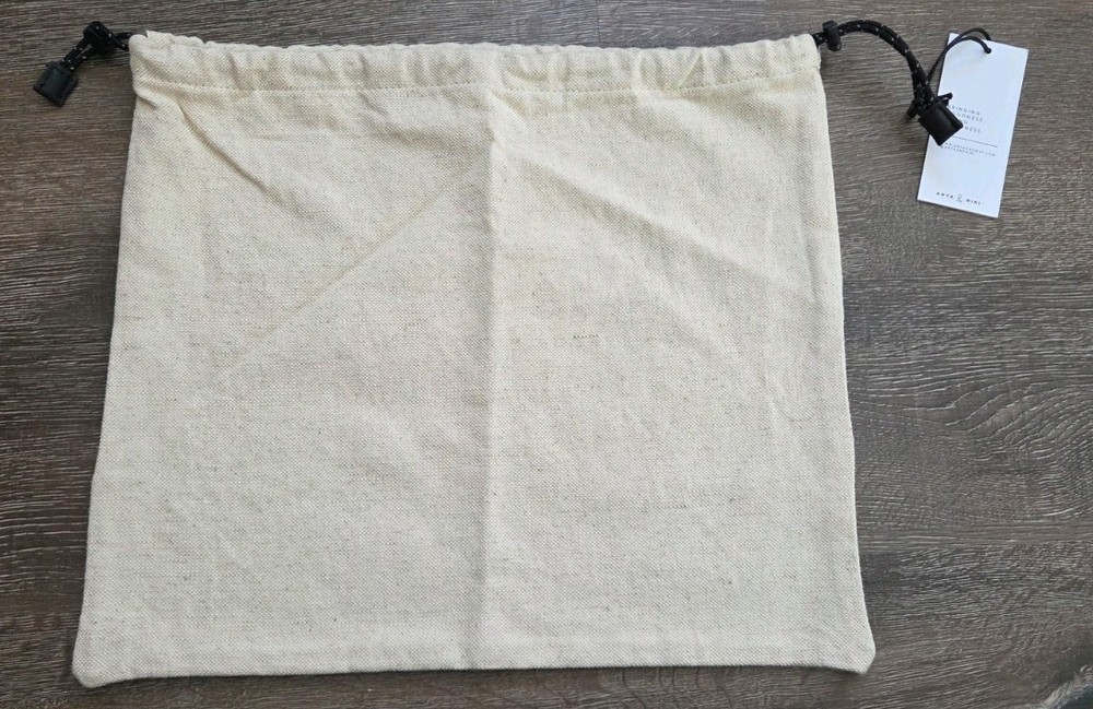 NWT Anya & Niki Drawstring Bag