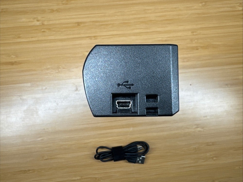 Fujitsu ScanSnap S1100 Portable Document Scanner & USB Cable Tested