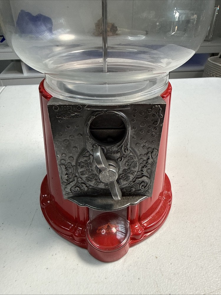 10” Carousel Mini Gumball Machine.Glass Globe
