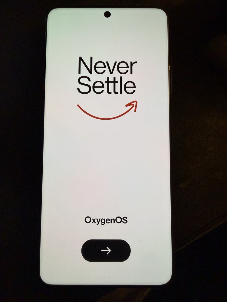 Unlocked OnePlus 13 Smartphone with OnePlus Watch 2 Bundle