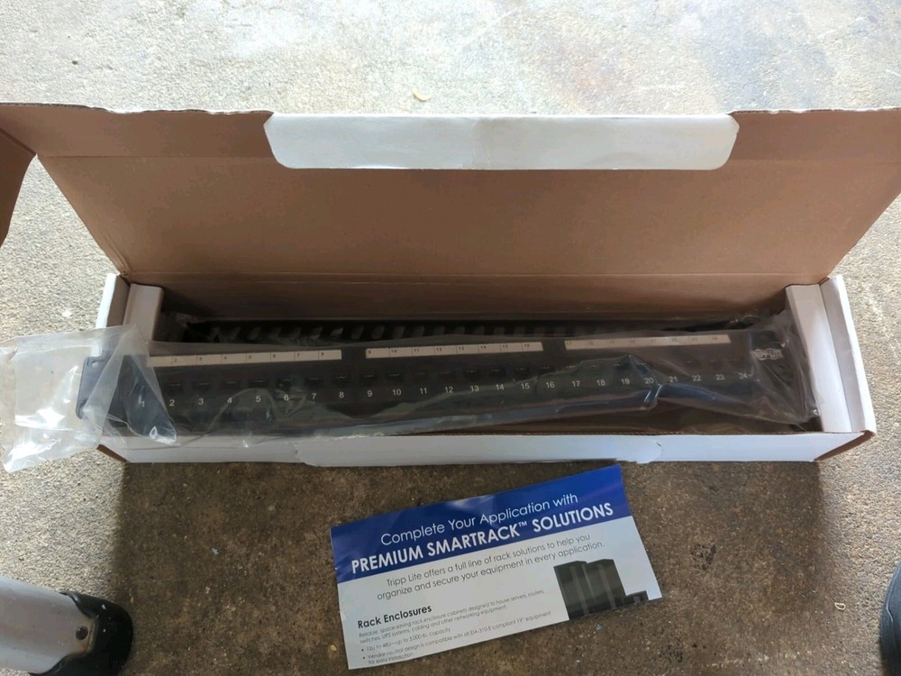 NEW TRIPP LITE N254-024 PATCH PANEL