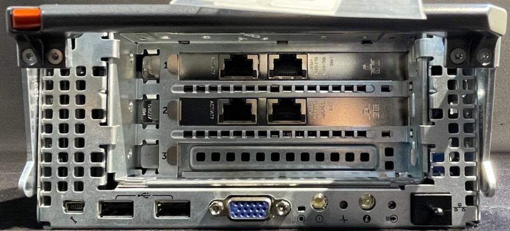 Dell Model: C11M Network Storage Controller Module / DP/N: 13DHF / P8V6X