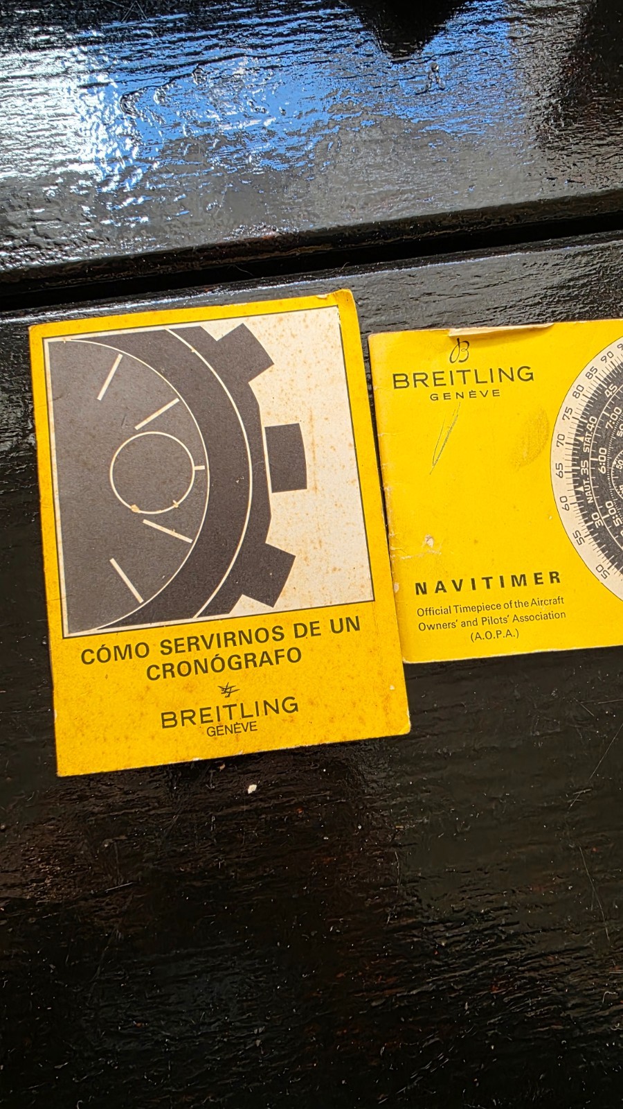 2 Breitling booklets Navitimer AOPA